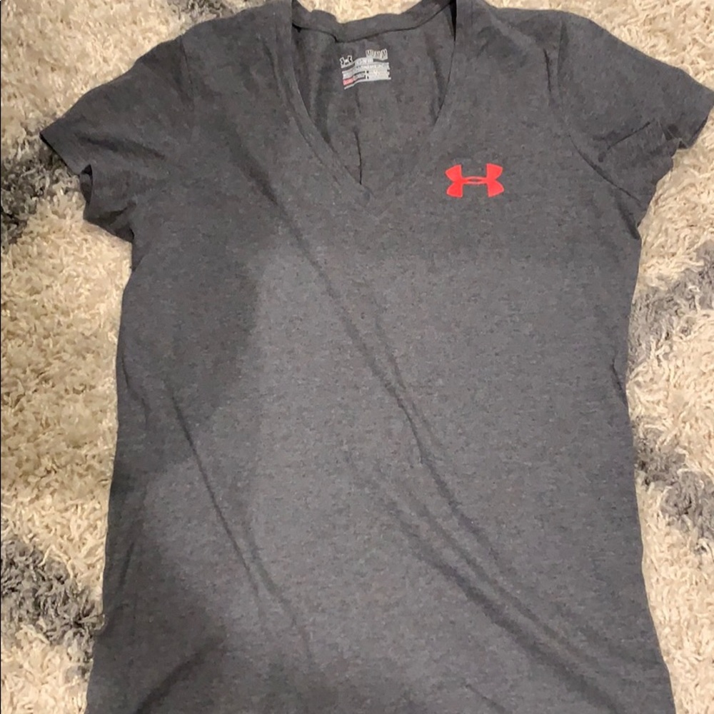 Under armour women’s tee